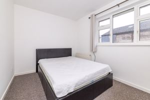 Bed- click for photo gallery